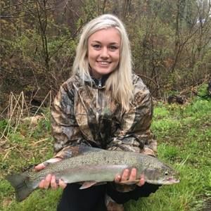 Meet your Posher, Hannah